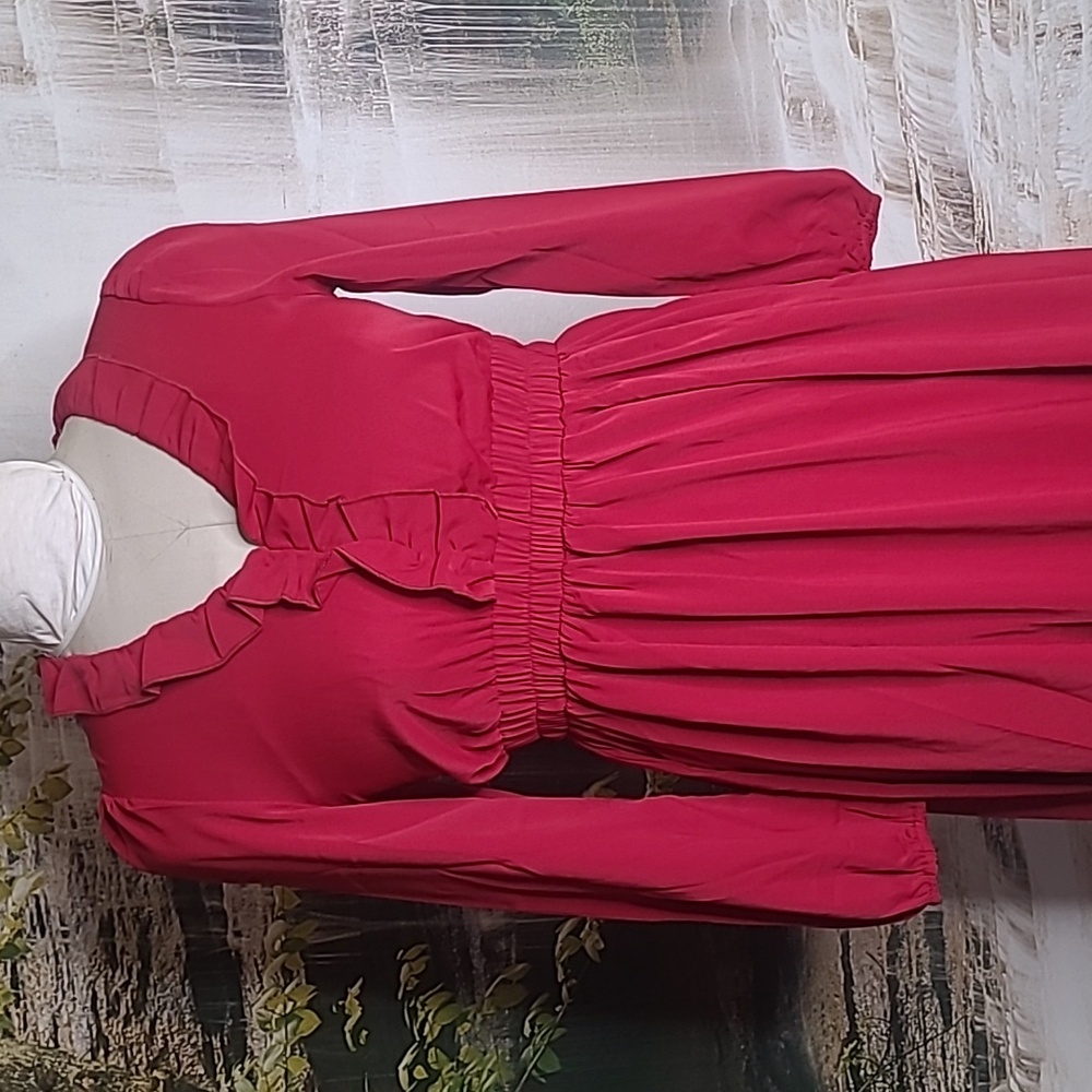 New with tags! LeadingStar Womens Small Burgundy Ruffle Long Sleeve Maxi Dress